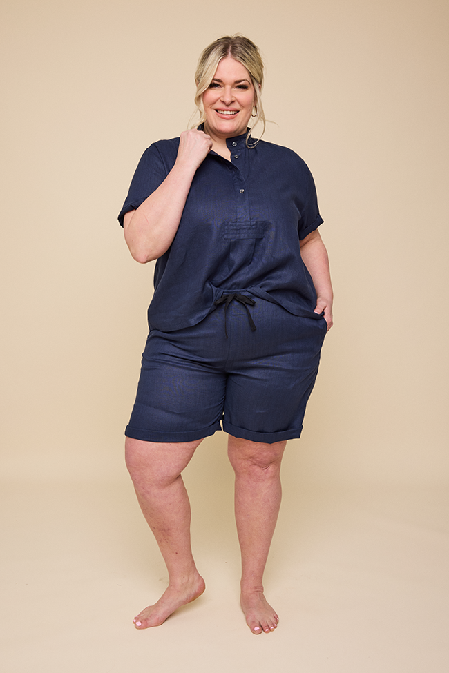 Set - Short Sleeve Cropped Sleep Shirt & Lounge Short Navy Linen