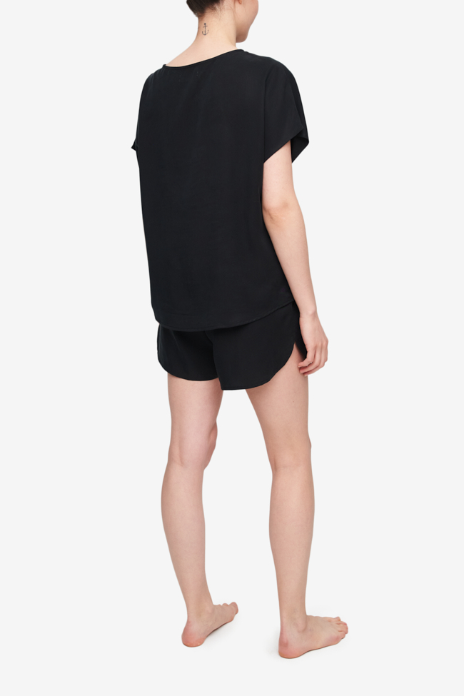 Set - Woven T-Shirt and Curved Hem Short Black Tencel Twill