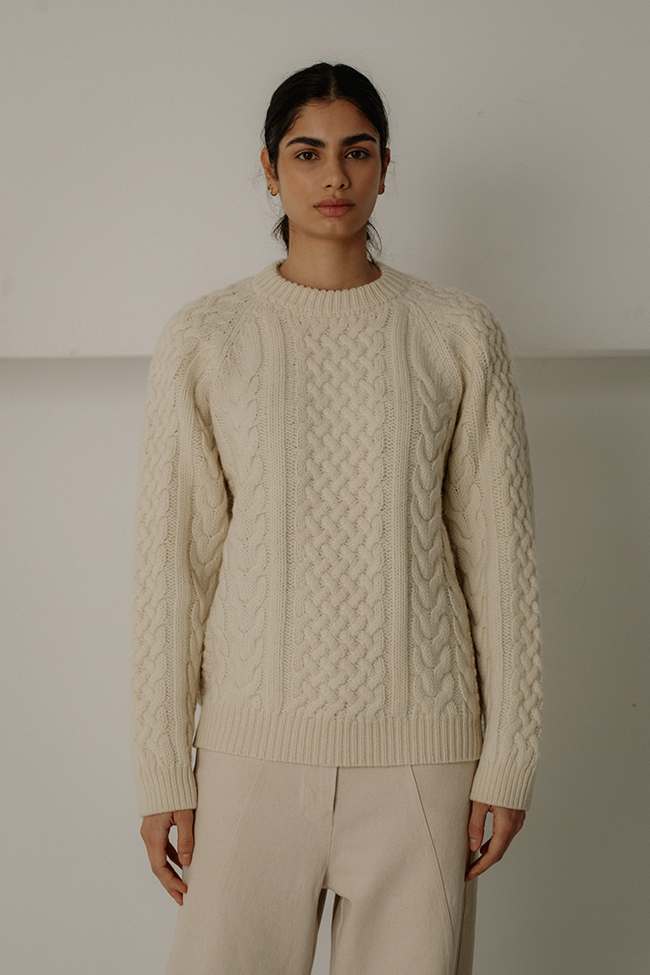 Bare Knitwear Porteau Cable Crew in Ecru