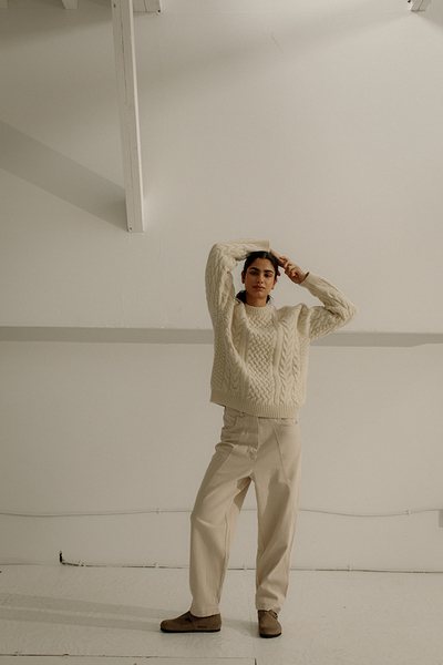 Bare Knitwear Porteau Cable Crew in Ecru