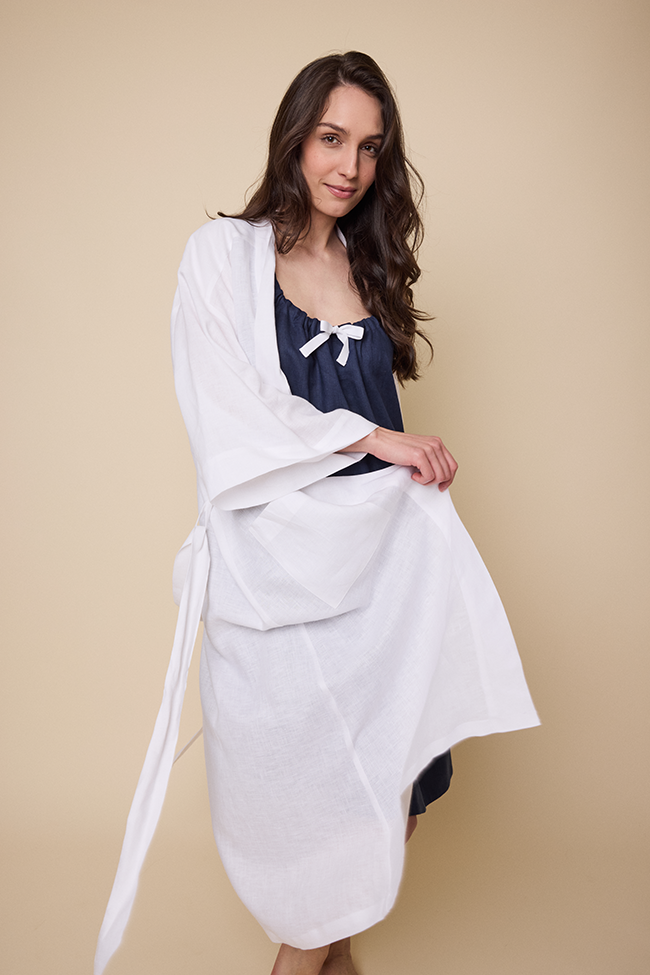 Robe White Linen