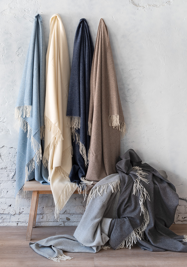 St. Genève Freya Throw