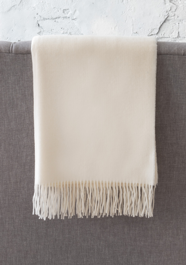 St. Genève Freya Throw