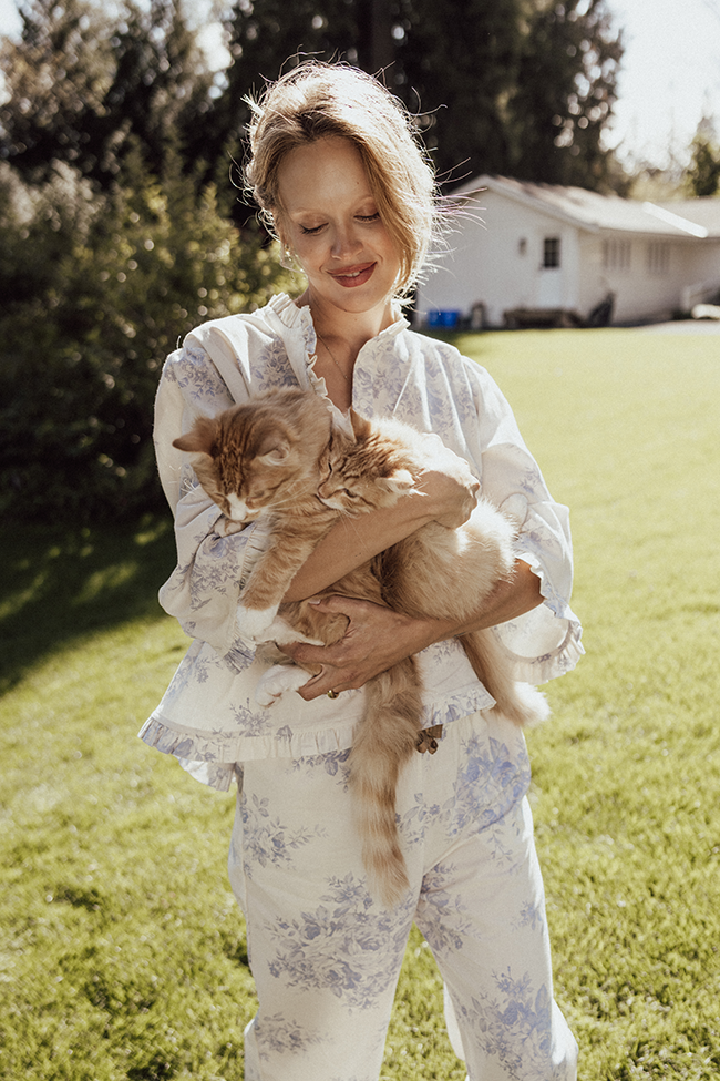 Ruffled Sleep Set Blue Tea Rose