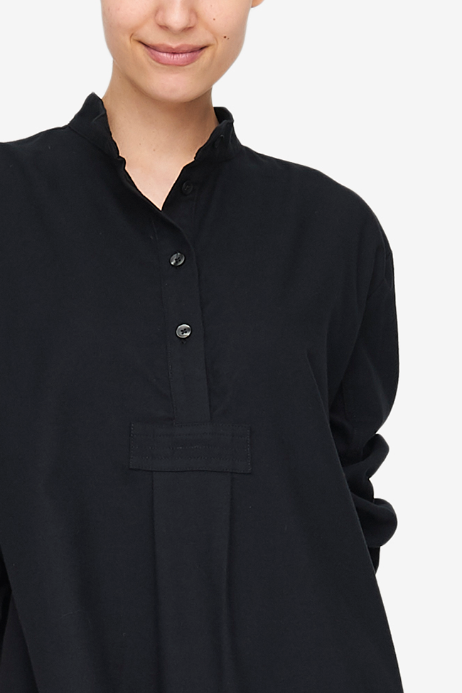 Short Sleep Shirt Black Flannel