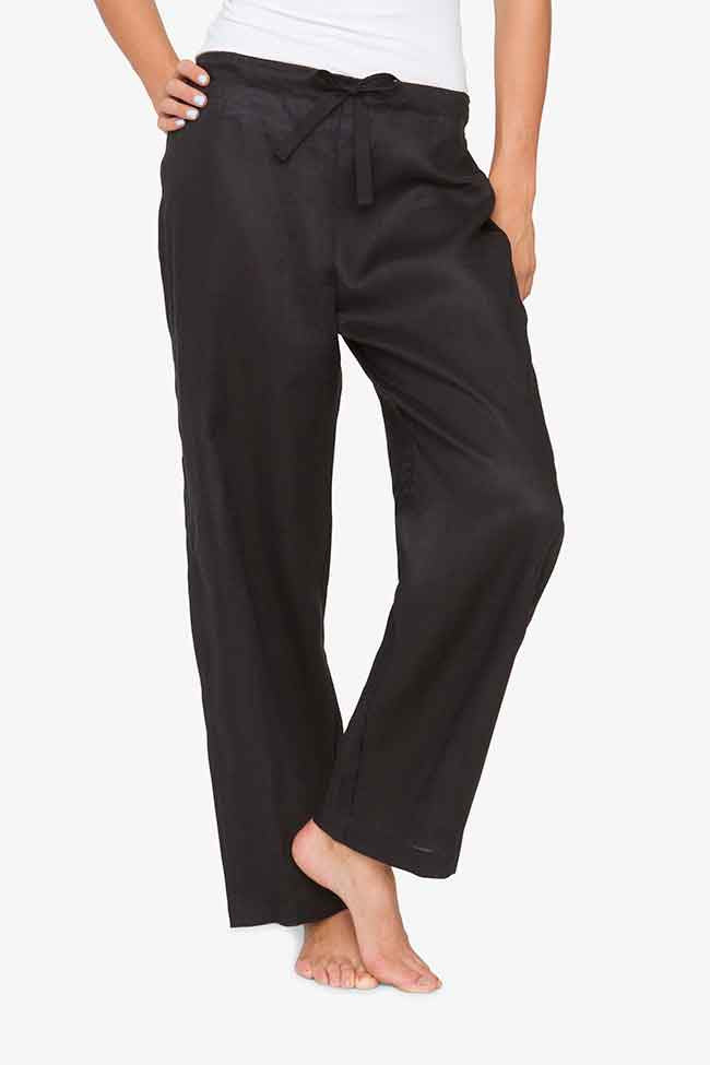 The classic lounge pants in black linen by the Sleep Shirt. The drawstring is black twill tape, and the back waist is elastic to ensure the best fit.