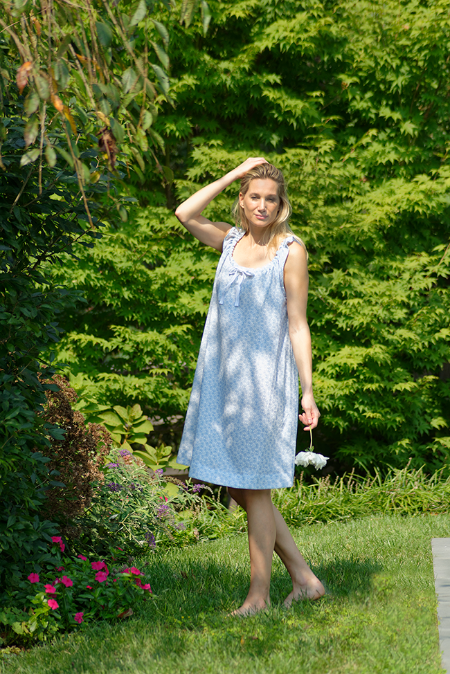 Sleeveless Nightie Roman Fig Iceberg