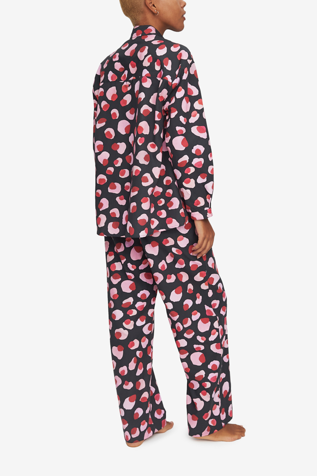 Set - Long Sleeve Shirt and Lounge Pant Sleeping Leopard