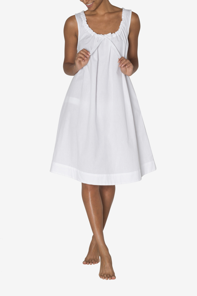 Sleeveless Nightie White Seersucker
